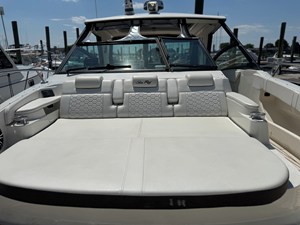 Sea Ray 320 SUNDANCER 42 2019 Sea Ray 320 SUNDANCER 43