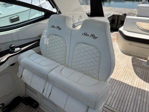 Sea Ray 320 SUNDANCER 47 2019 Sea Ray 320 SUNDANCER 48