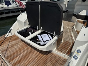 Sea Ray 320 SUNDANCER 50 2019 Sea Ray 320 SUNDANCER 51