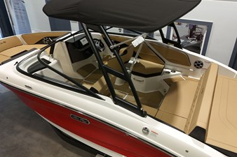 Sea Ray SPX 210 Outboard 2 2026 Sea Ray SPX 210 Outboard 3