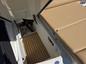 2027 Sea Ray SLX 260 17
