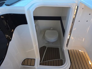 2027 Sea Ray SLX 260 28
