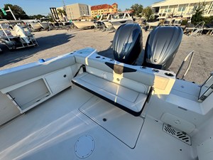 Sailfish 320 CC 9 2022 Sailfish 320 CC 10