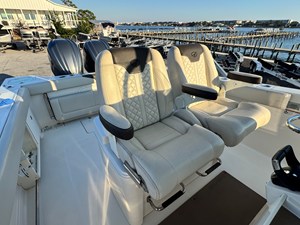 Sailfish 320 CC 17 2022 Sailfish 320 CC 18