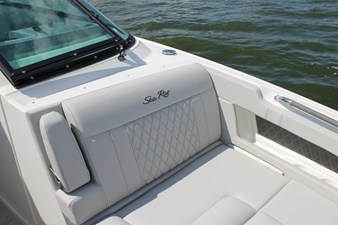 Sea Ray SLX 310 Outboard 36 2027 Sea Ray SLX 310 Outboard 37
