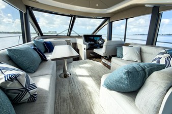 2026 Cruisers Yachts 50 FLY 29