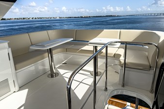 2026 Cruisers Yachts 50 FLY 78