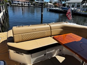 Sea Ray SLX 400 13 2023 Sea Ray SLX 400 14