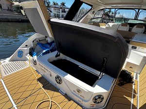 Sea Ray SLX 400 16 2023 Sea Ray SLX 400 17