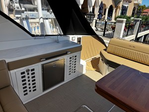 Sea Ray SLX 400 21 2023 Sea Ray SLX 400 22