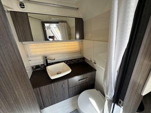 Sea Ray SLX 400 36 2023 Sea Ray SLX 400 37