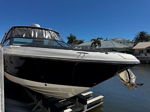 Sea Ray SLX 400 41 2023 Sea Ray SLX 400 42