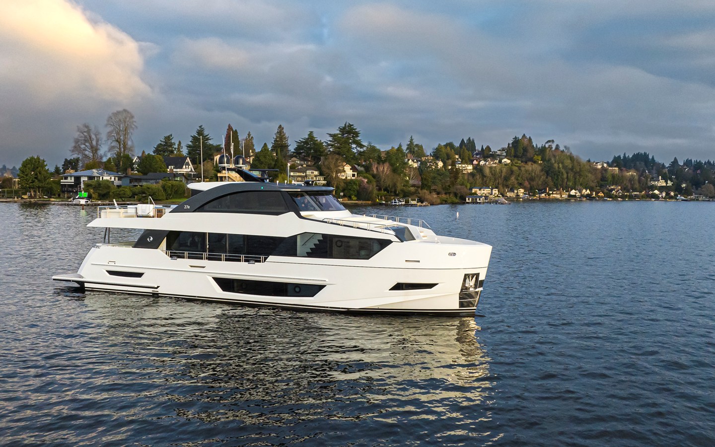 2027 Ocean Alexander 27R 9