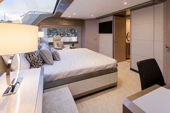 2027 Ocean Alexander 27R 59