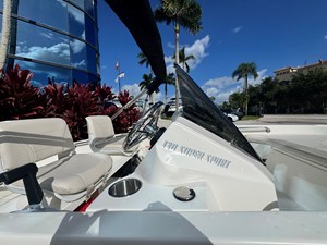 Boston Whaler 130 Super Sport 8 2027 Boston Whaler 130 Super Sport 9
