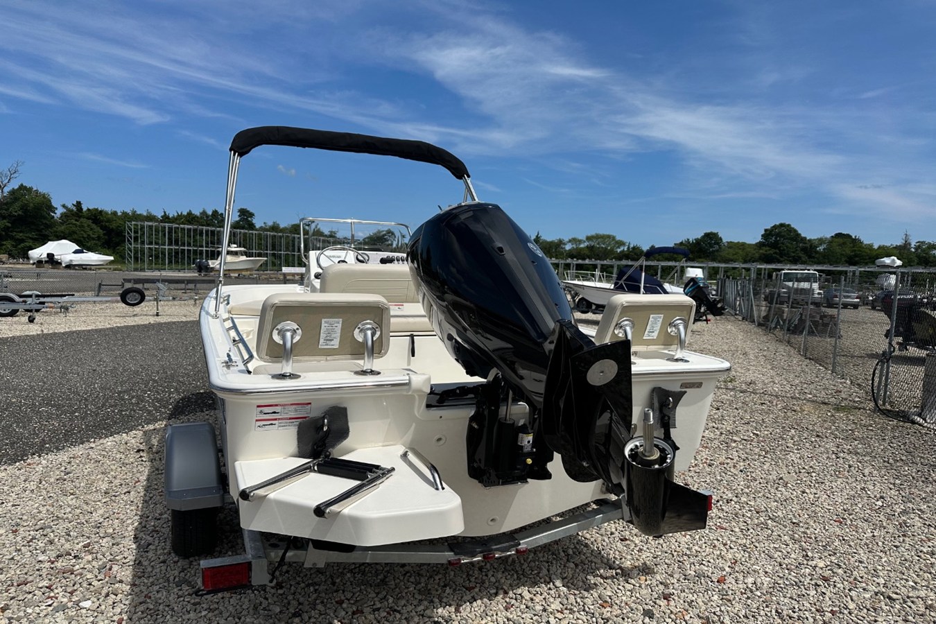 2027 Boston Whaler 170 Montauk 3