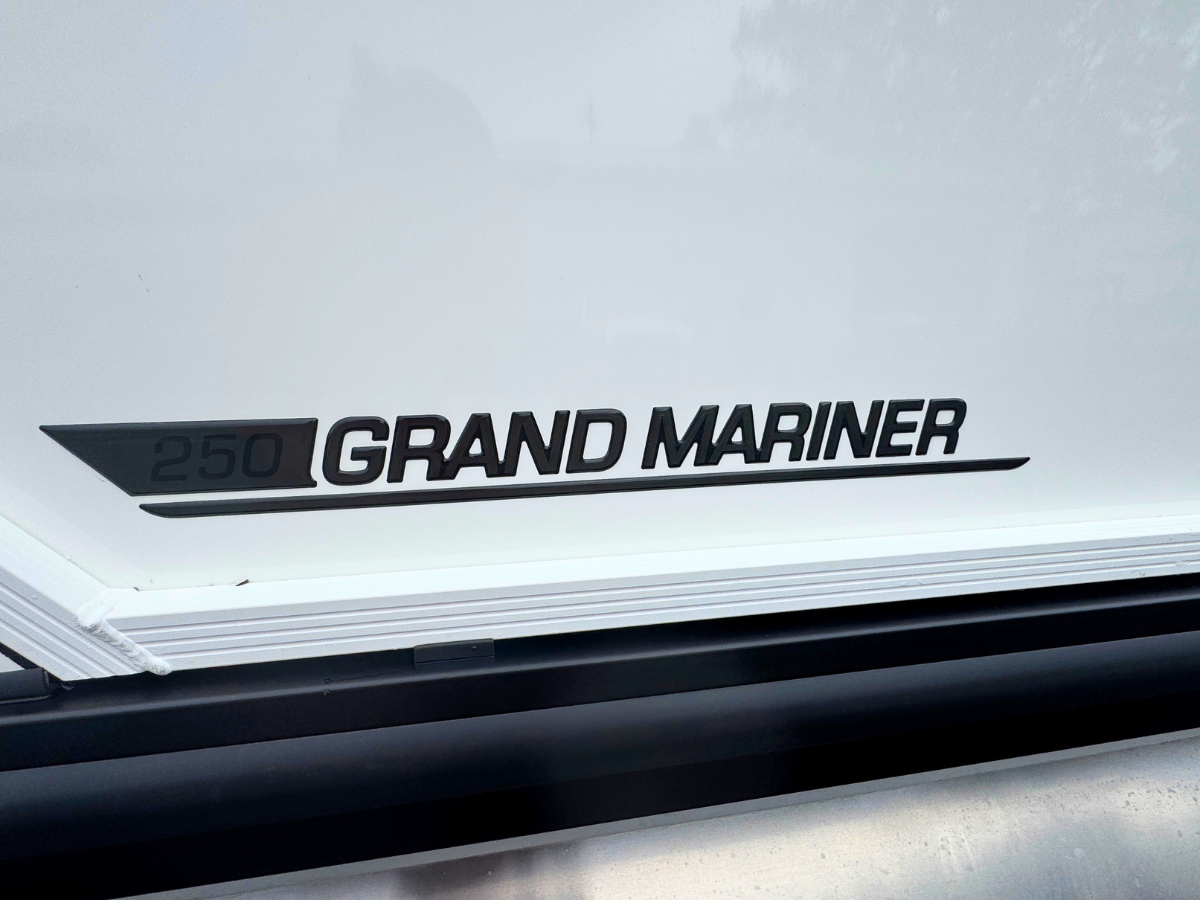 2027 Harris Grand Mariner 250 3