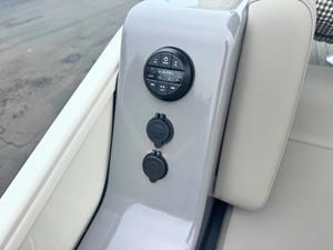 Harris Grand Mariner 250 9 2027 Harris Grand Mariner 250 10