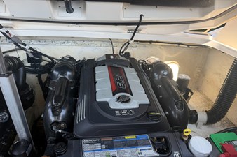 Sea Ray 350 SLX 25 2021 Sea Ray 350 SLX 26