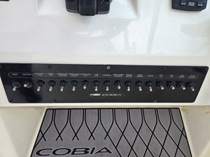 Cobia 240 DUAL CONSOLE 16 2023 Cobia 240 DUAL CONSOLE 17
