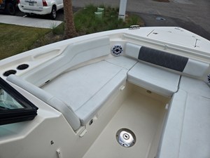 Cobia 240 DUAL CONSOLE 21 2023 Cobia 240 DUAL CONSOLE 22