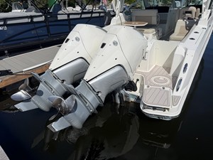 Boston Whaler 280 VANTAGE 3 2021 Boston Whaler 280 VANTAGE 4