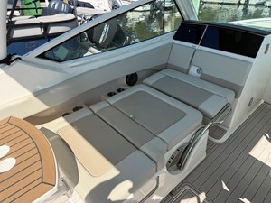 Boston Whaler 280 VANTAGE 14 2021 Boston Whaler 280 VANTAGE 15
