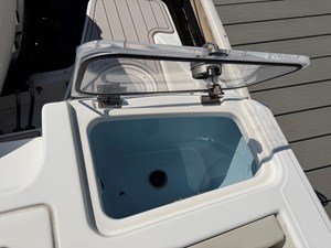 Boston Whaler 280 VANTAGE 18 2021 Boston Whaler 280 VANTAGE 19