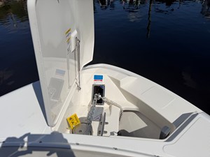 Boston Whaler 280 VANTAGE 24 2021 Boston Whaler 280 VANTAGE 25