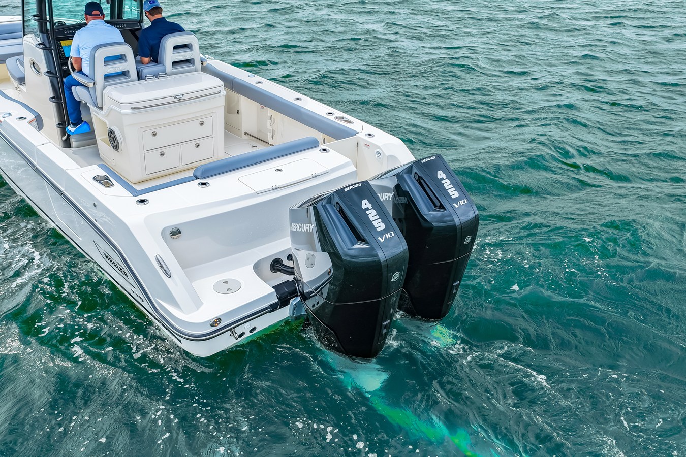 2026 Boston Whaler 330 Outrage 22
