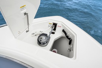 Boston Whaler 330 Outrage 33 2026 Boston Whaler 330 Outrage 34
