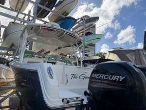 Sailfish 275 DC 44 2016 Sailfish 275 DC 45