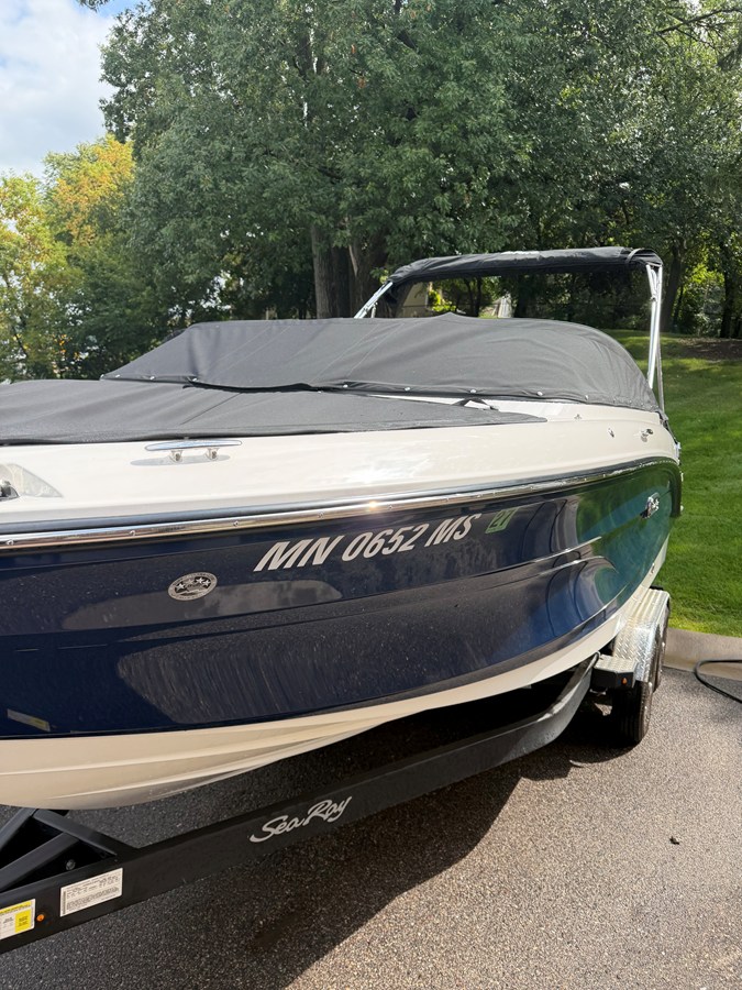 2025 Sea Ray 21 SPX 5