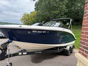 Sea Ray 21 SPX 1 2025 Sea Ray 21 SPX 2
