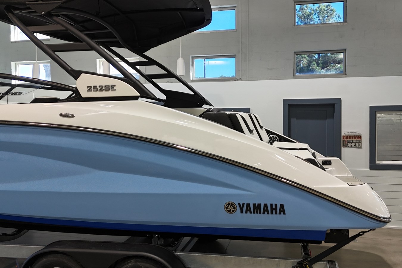 2026 Yamaha 252SE 4