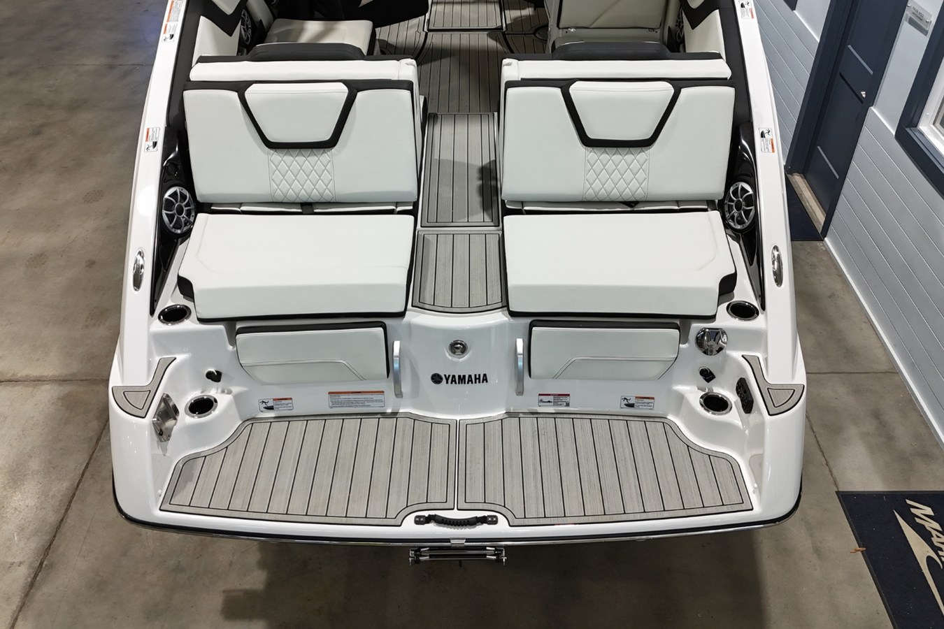 2026 Yamaha 252SE 8