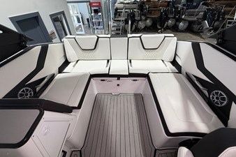2026 Yamaha 252SE 12