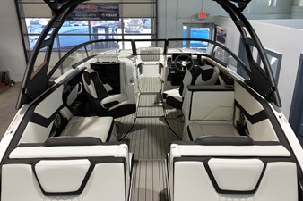 2026 Yamaha 252SE 16