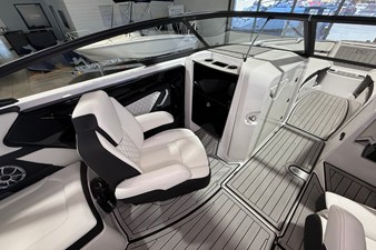 2026 Yamaha 252SE 22