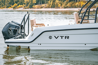 Cruisers Yachts 38 VTR EC 3 2027 Cruisers Yachts 38 VTR EC 4