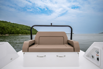 2027 Cruisers Yachts 38 VTR EC 10