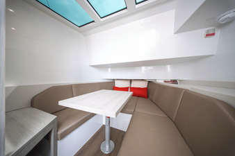 2027 Cruisers Yachts 38 VTR EC 23