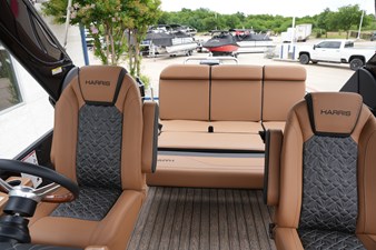 Harris Grand Mariner 250 16 2026 Harris Grand Mariner 250 17