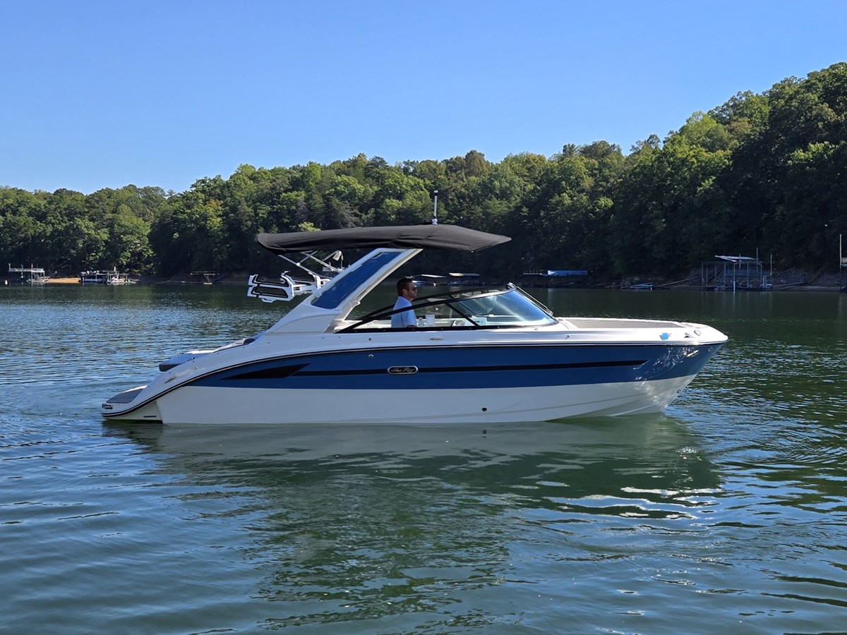 2027 Sea Ray SDX 250 Surf 5