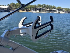 2027 Sea Ray SDX 250 Surf 24