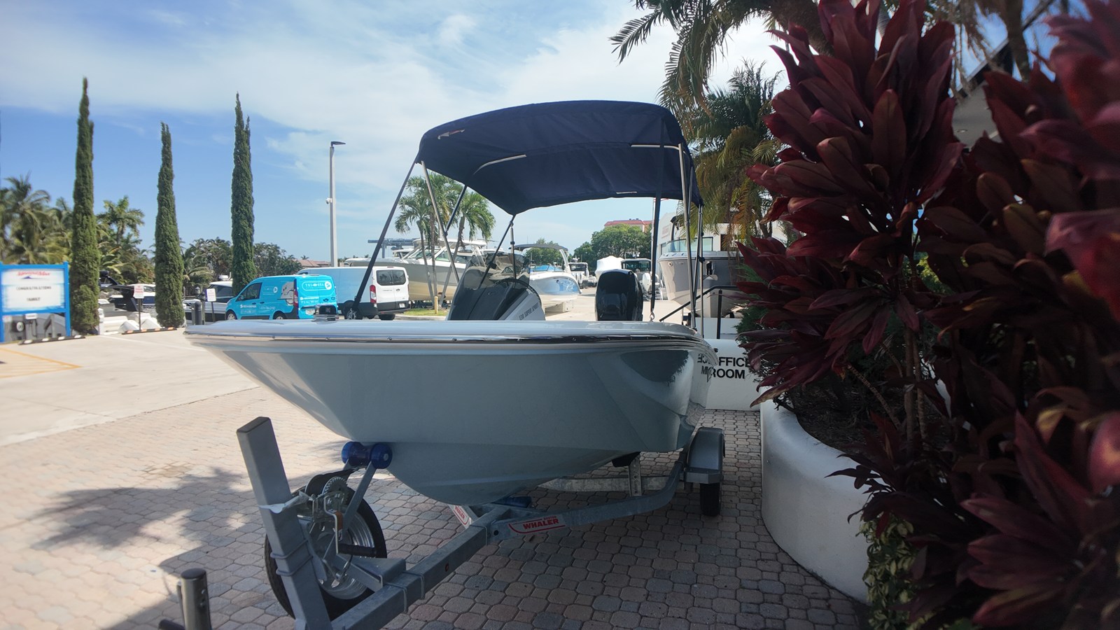 2027 Boston Whaler 130 Super Sport 5