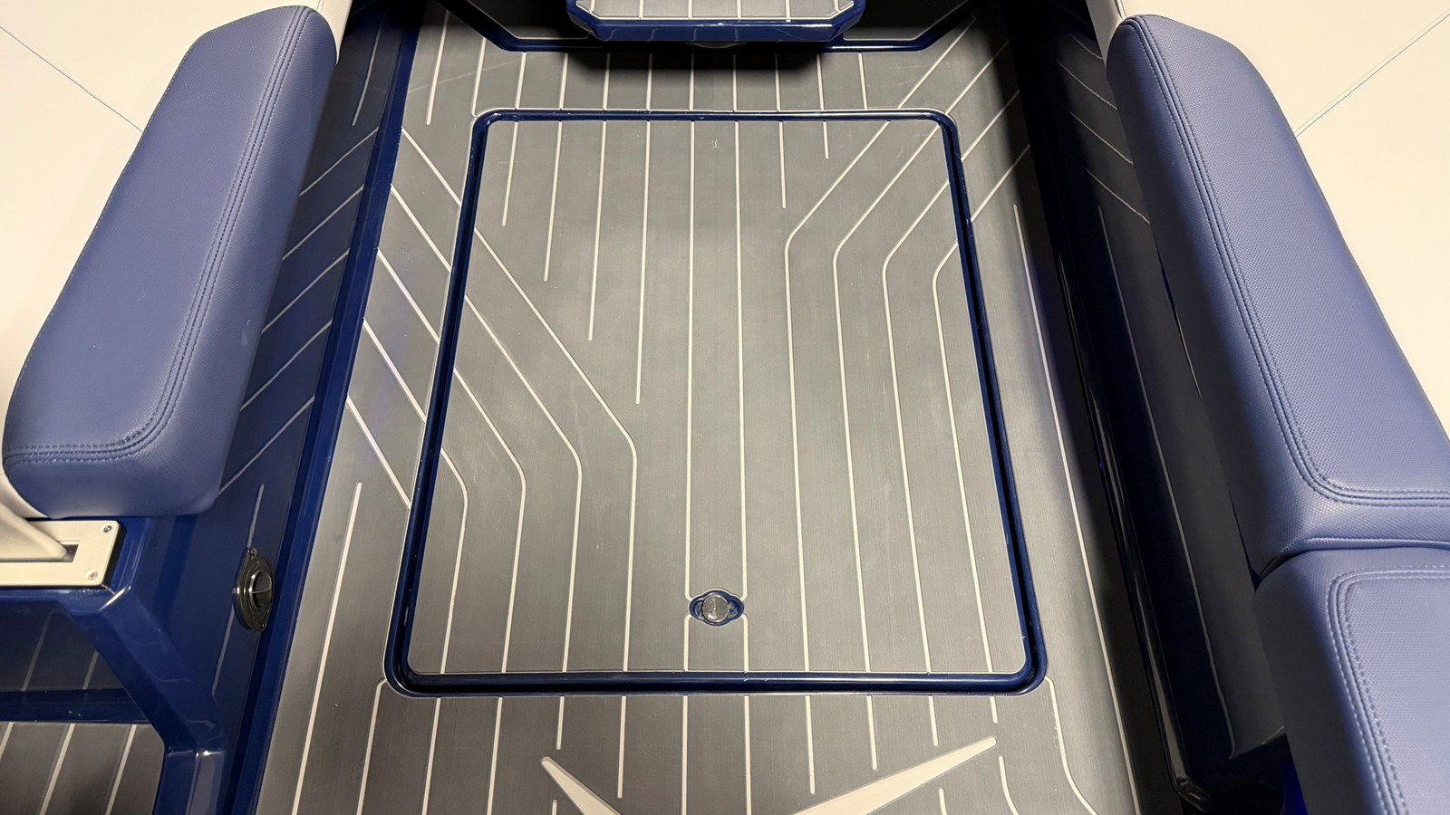 2027 Mastercraft X23 48