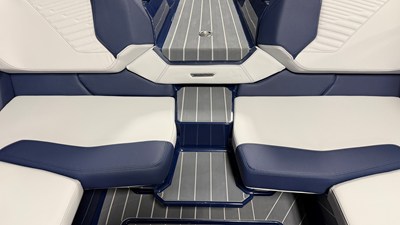 2027 Mastercraft X23 37