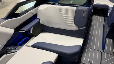 2027 Mastercraft X23 52