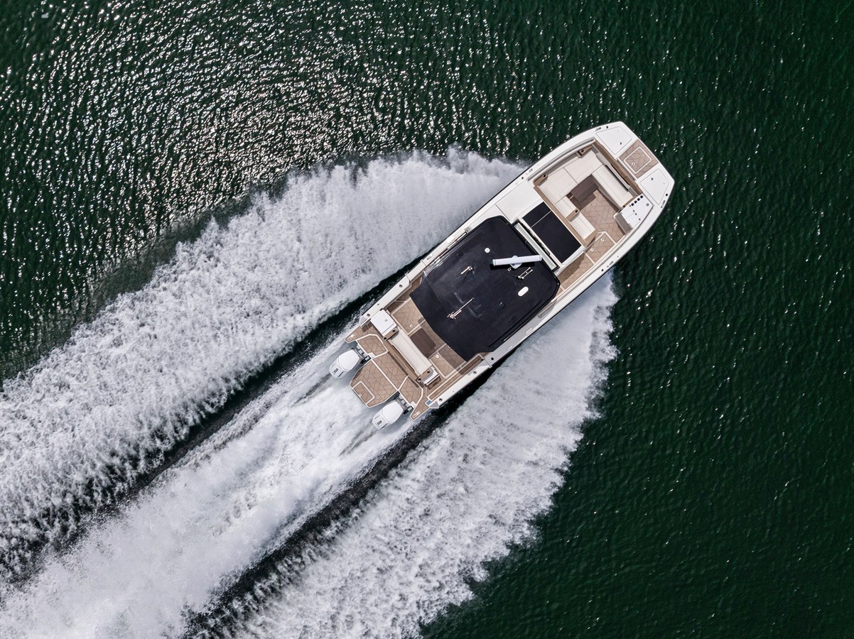 2027 Ducari 37 XIV 3